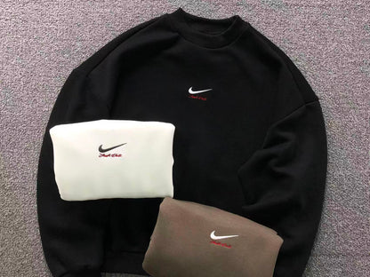 N1K Kapuzenpullover