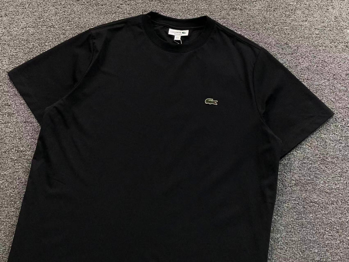 Klassisches T-Shirt