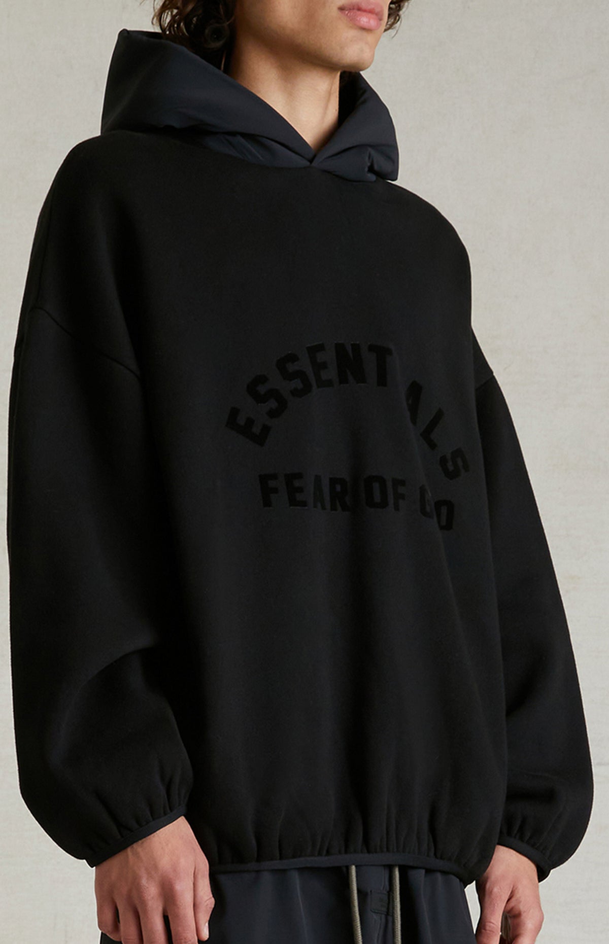 Sudadera con capucha FOG x Essentials 24SU Nylon