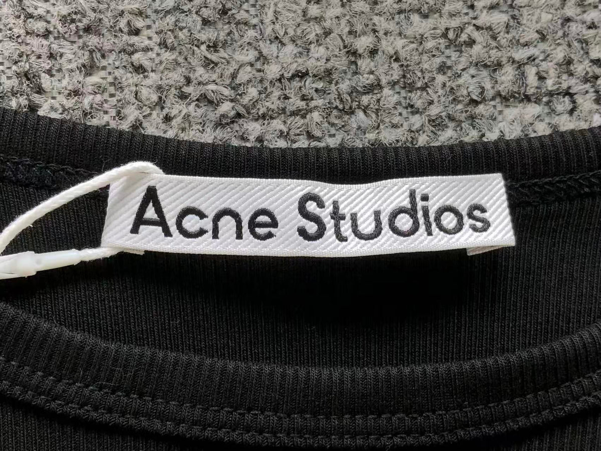 Acne Studios T-Shirt Damen