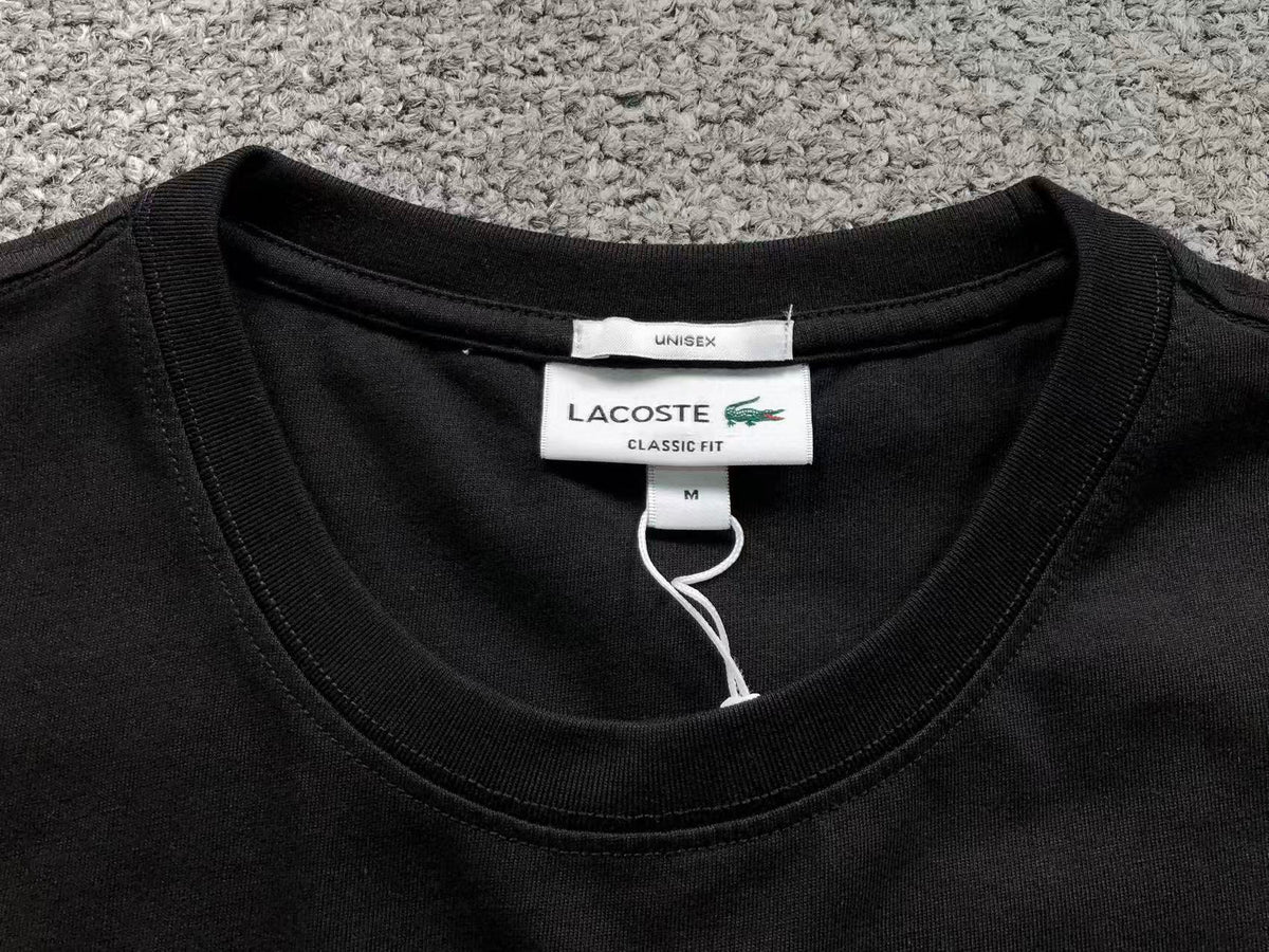 Klassisches T-Shirt