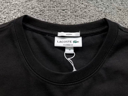 Klassisches T-Shirt