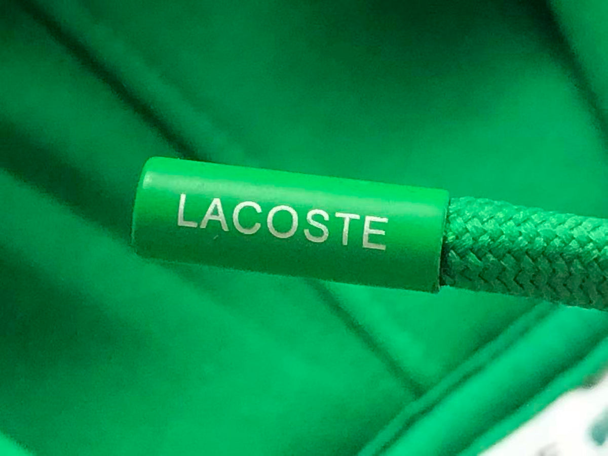 Klassischer Hoodie