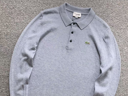 Klassischer Pullover