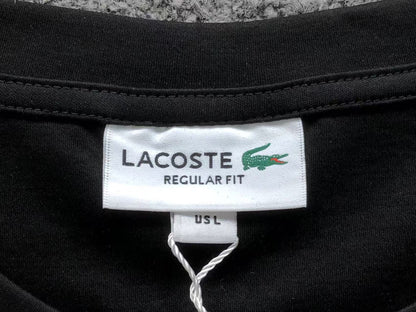 Klassisches T-Shirt
