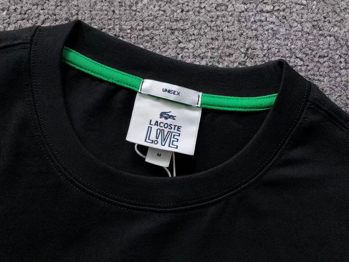 Klassisches T-Shirt