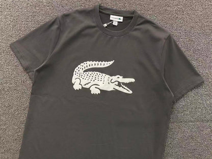 Klassisches T-Shirt