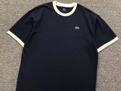 Klassisches T-Shirt
