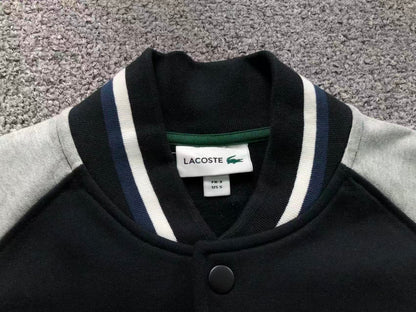 Klassischer Hoodie