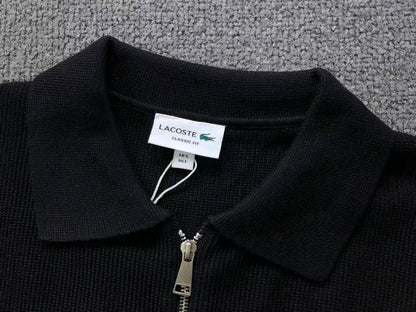 Klassischer Pullover