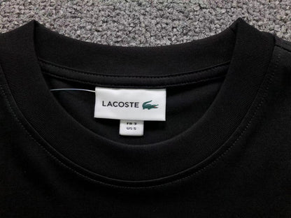 Klassisches T-Shirt