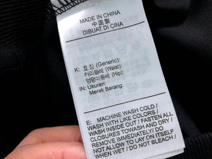 N1K Kapuzenpullover