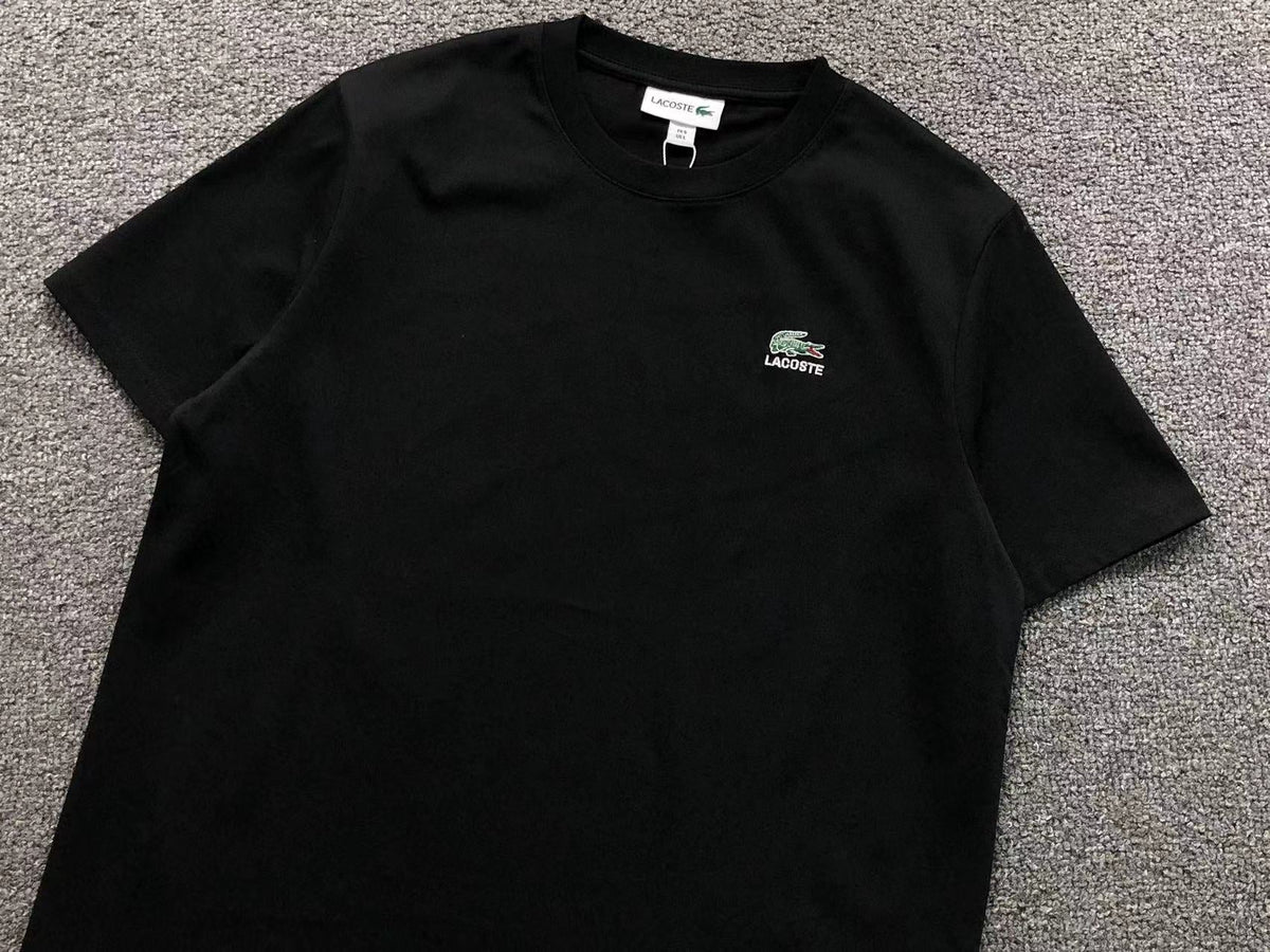 Klassisches T-Shirt