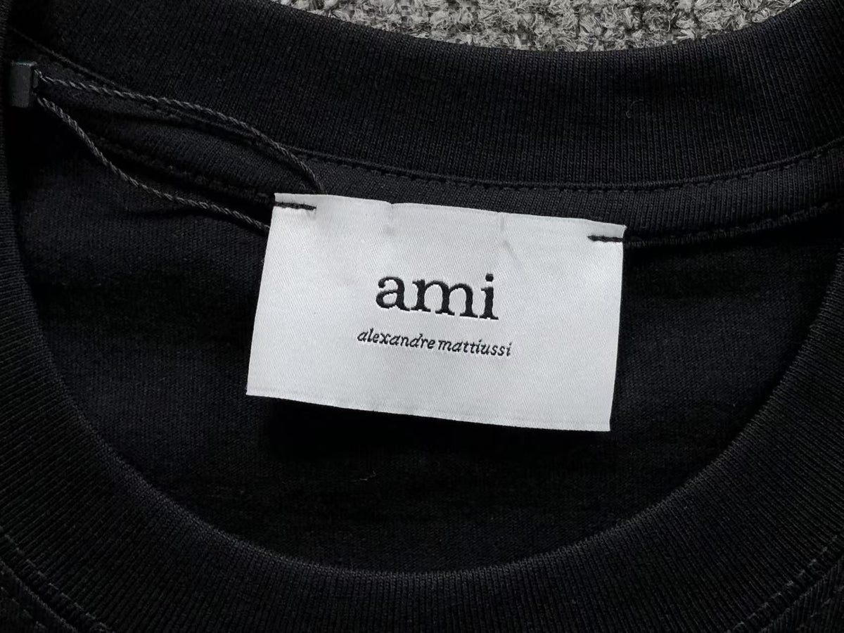 AM1 T-Shirt