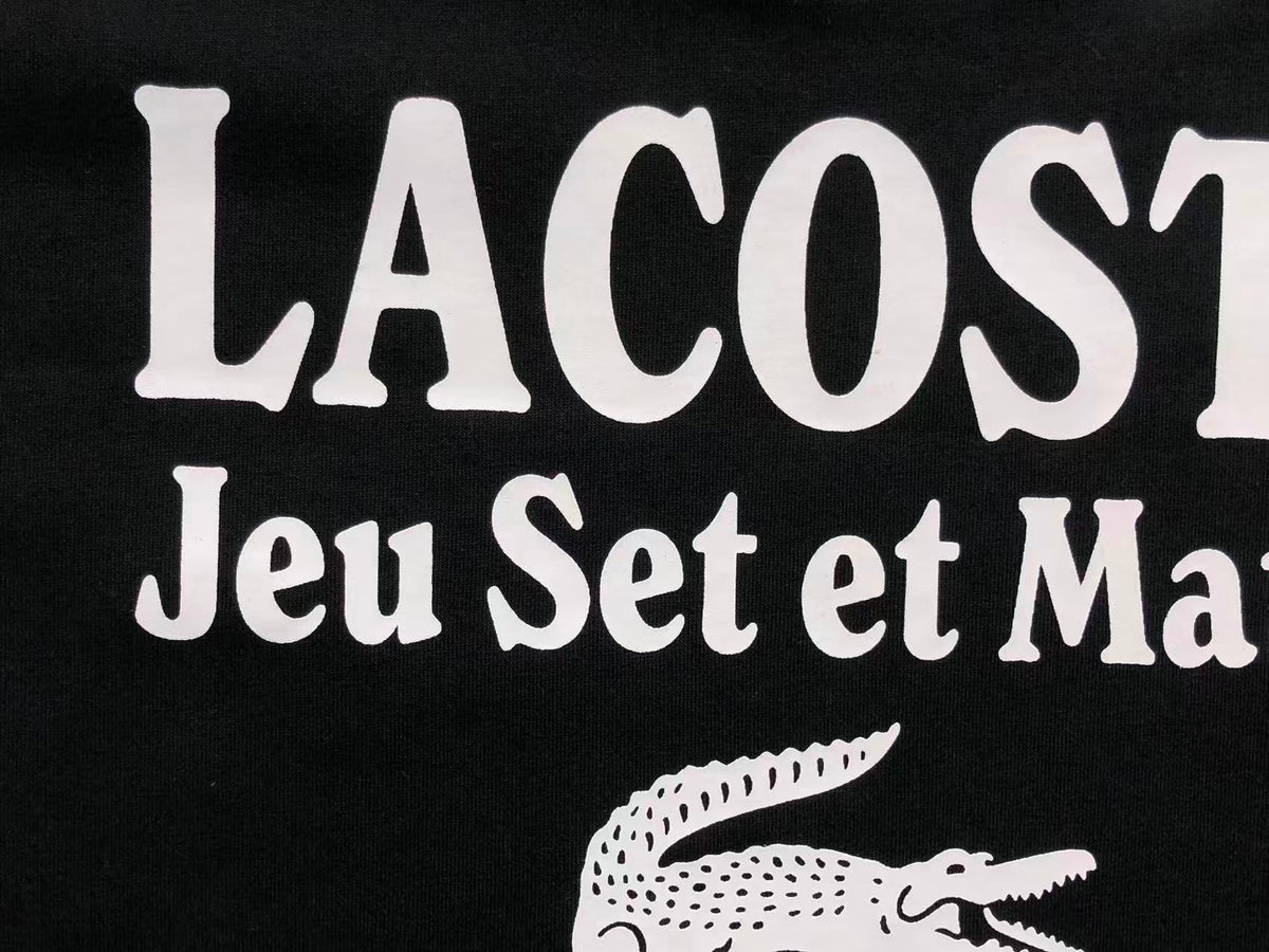 Klassisches T-Shirt