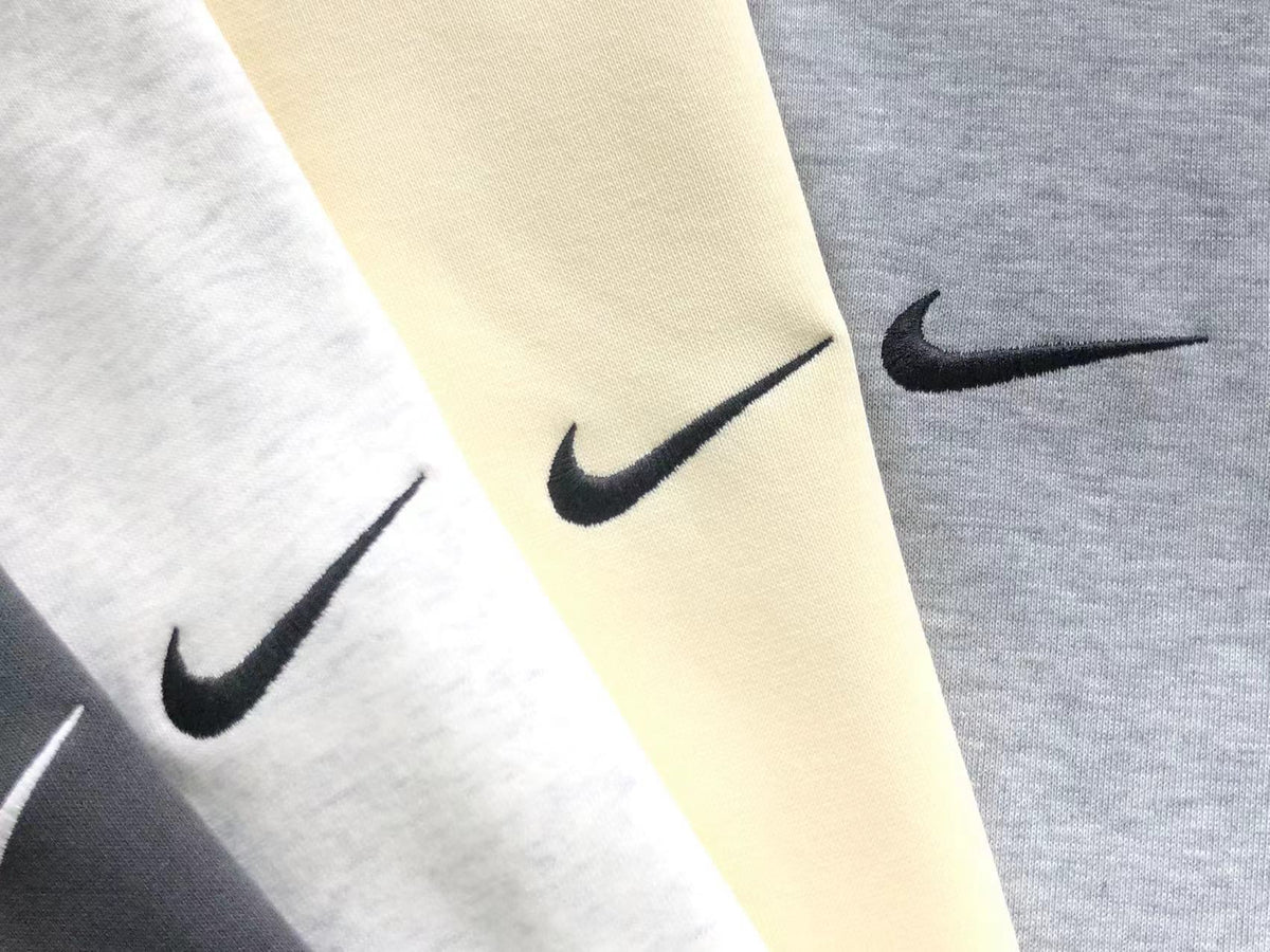 N1K Kapuzenpullover