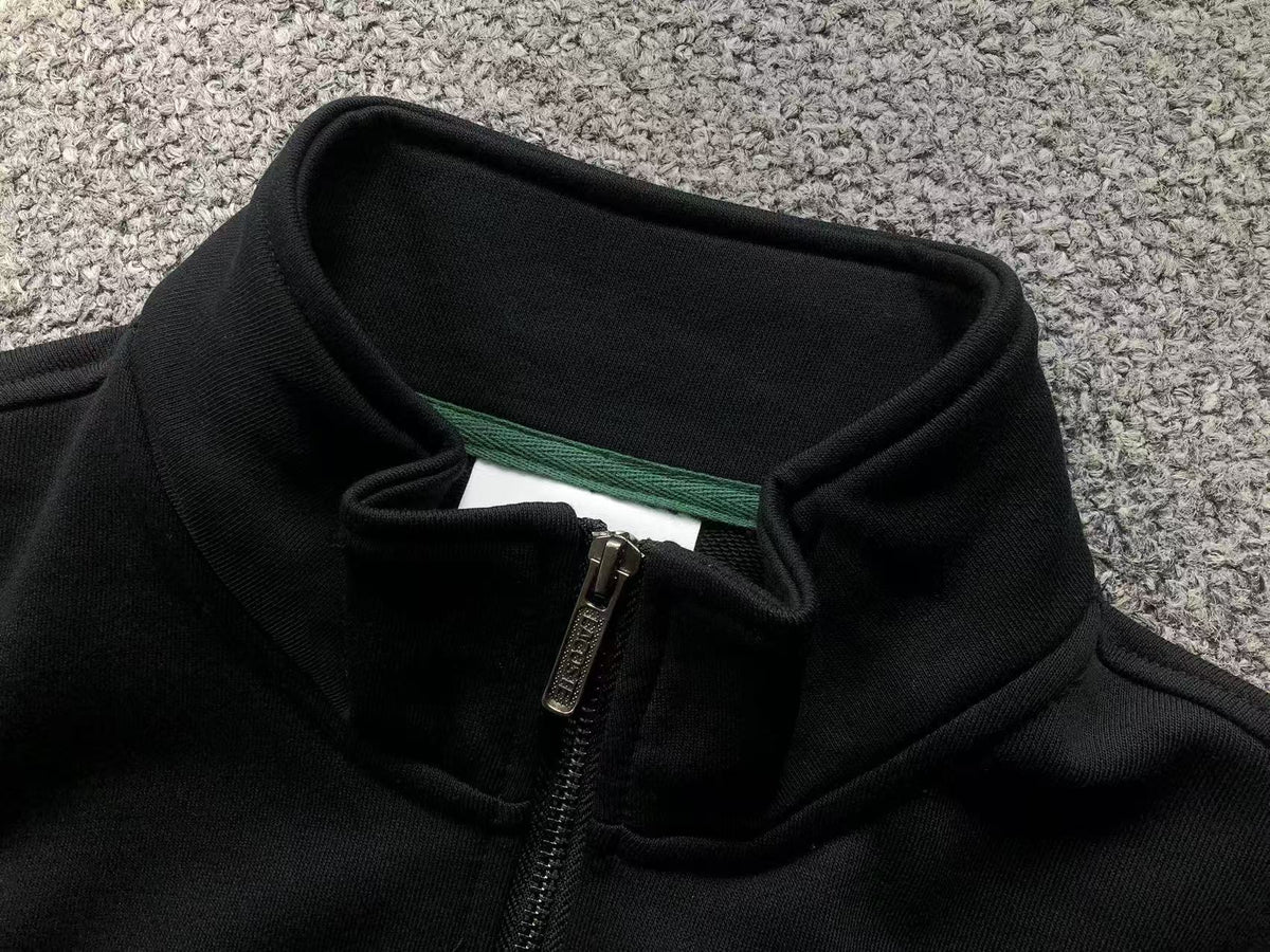 Klassischer Hoodie