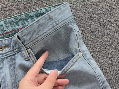 Klassische Hose