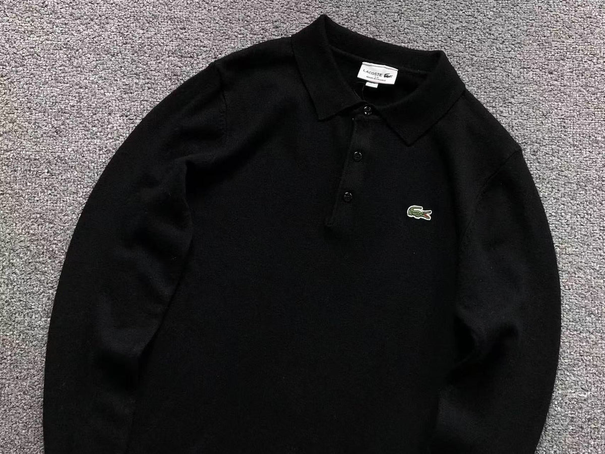Klassischer Pullover