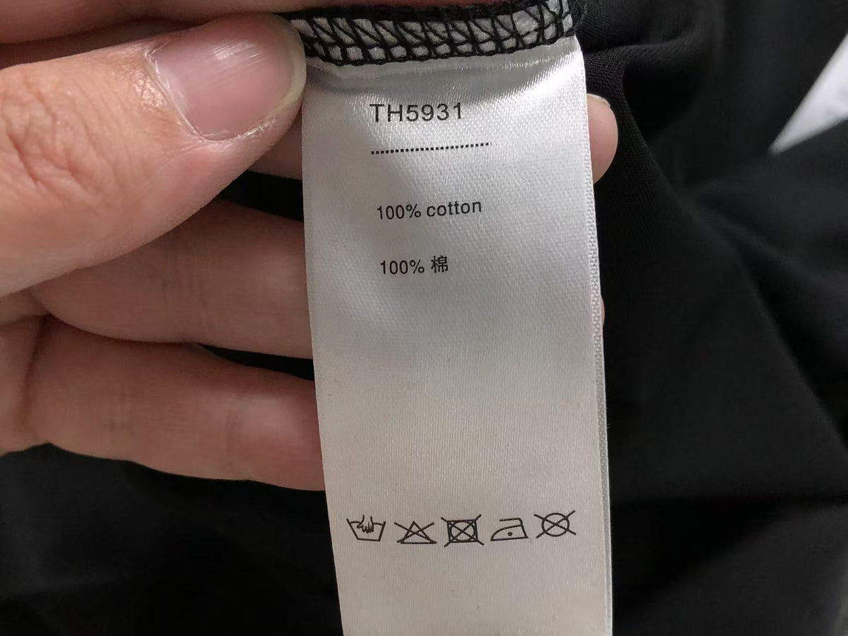 Klassisches T-Shirt