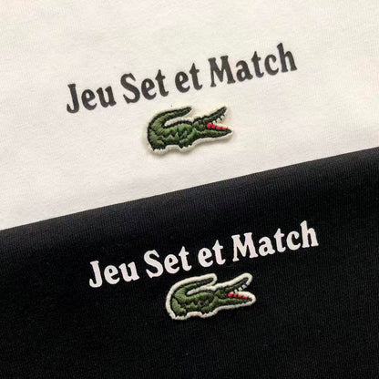 Klassisches T-Shirt