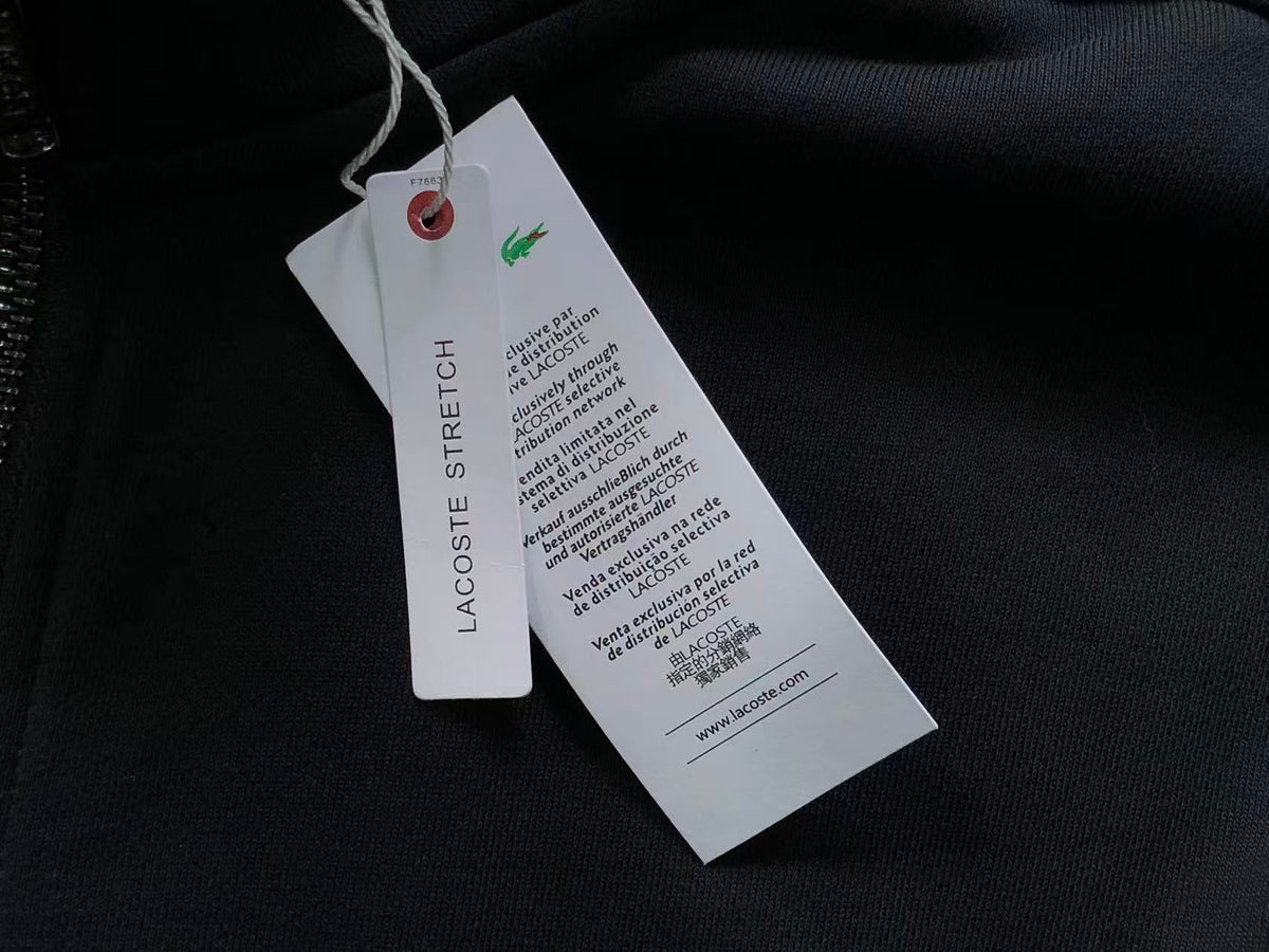 Klassischer Hoodie