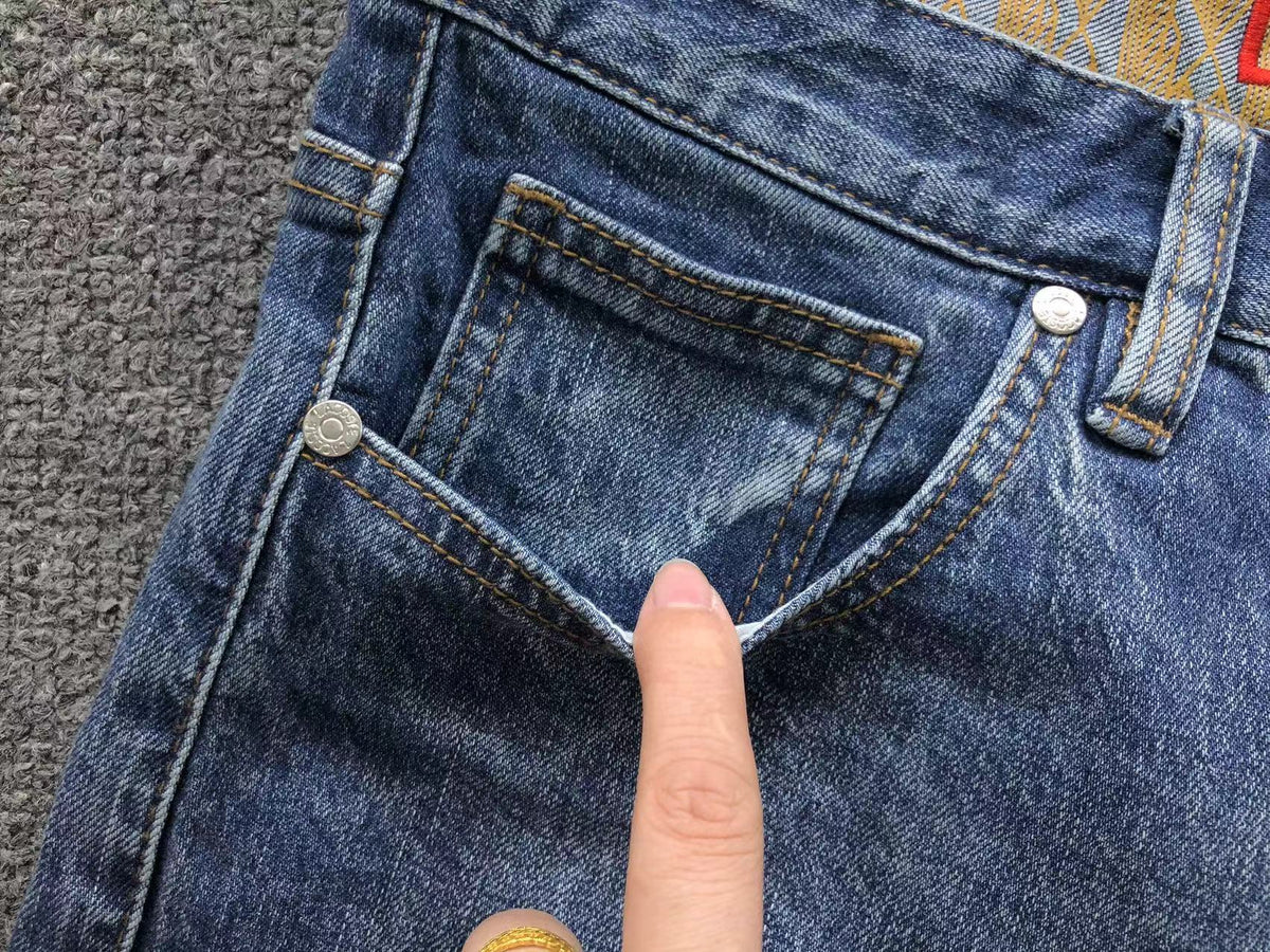 Klassische Hose