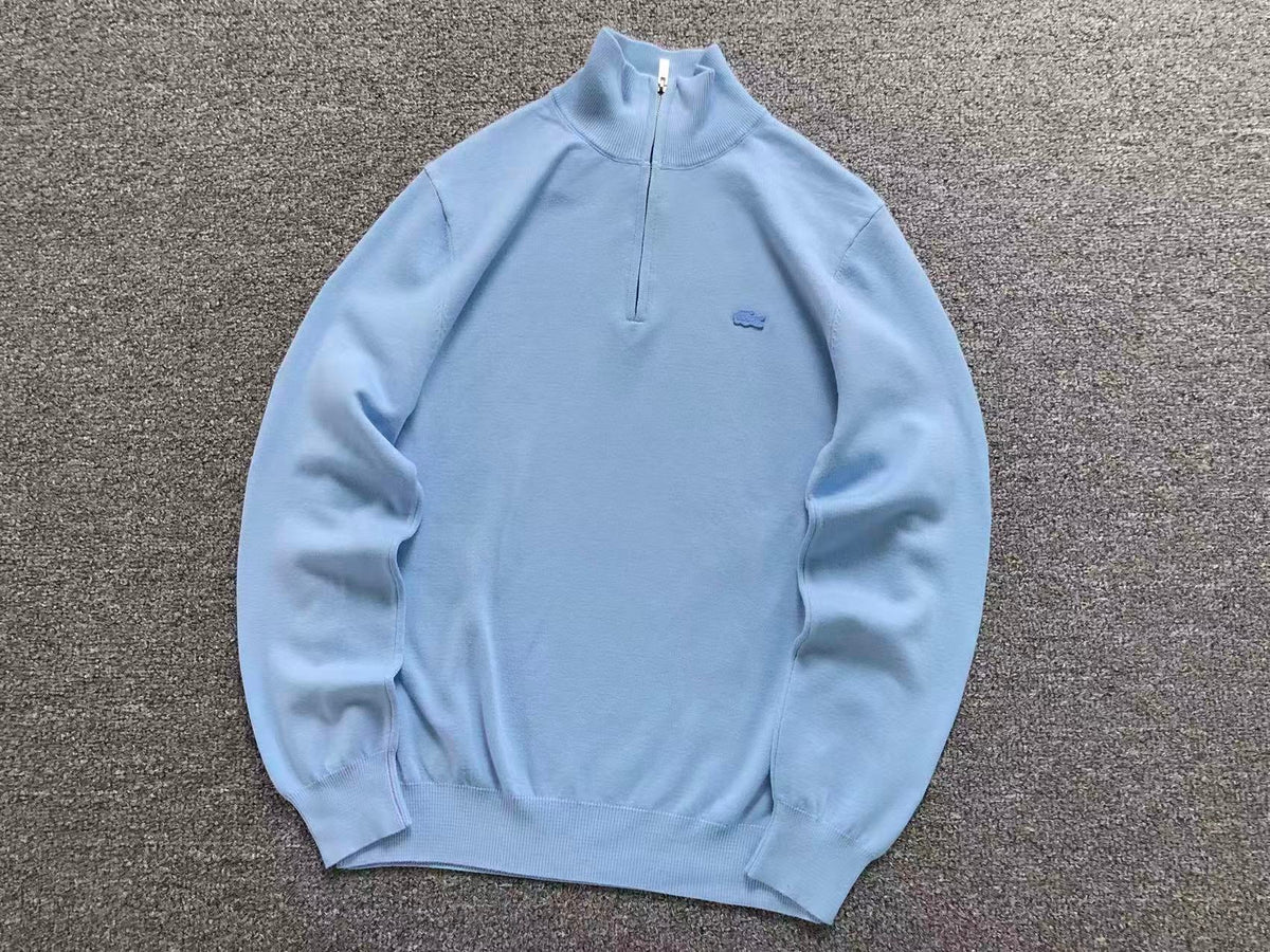 Klassischer Pullover