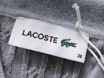 Klassischer Damenpullover