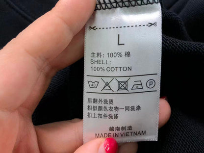 Klassischer Hoodie