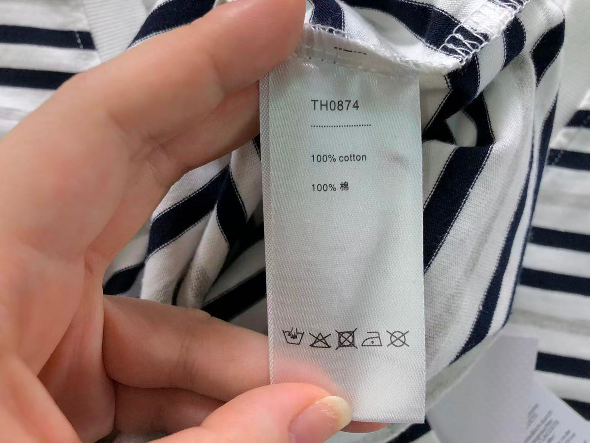 Klassisches T-Shirt