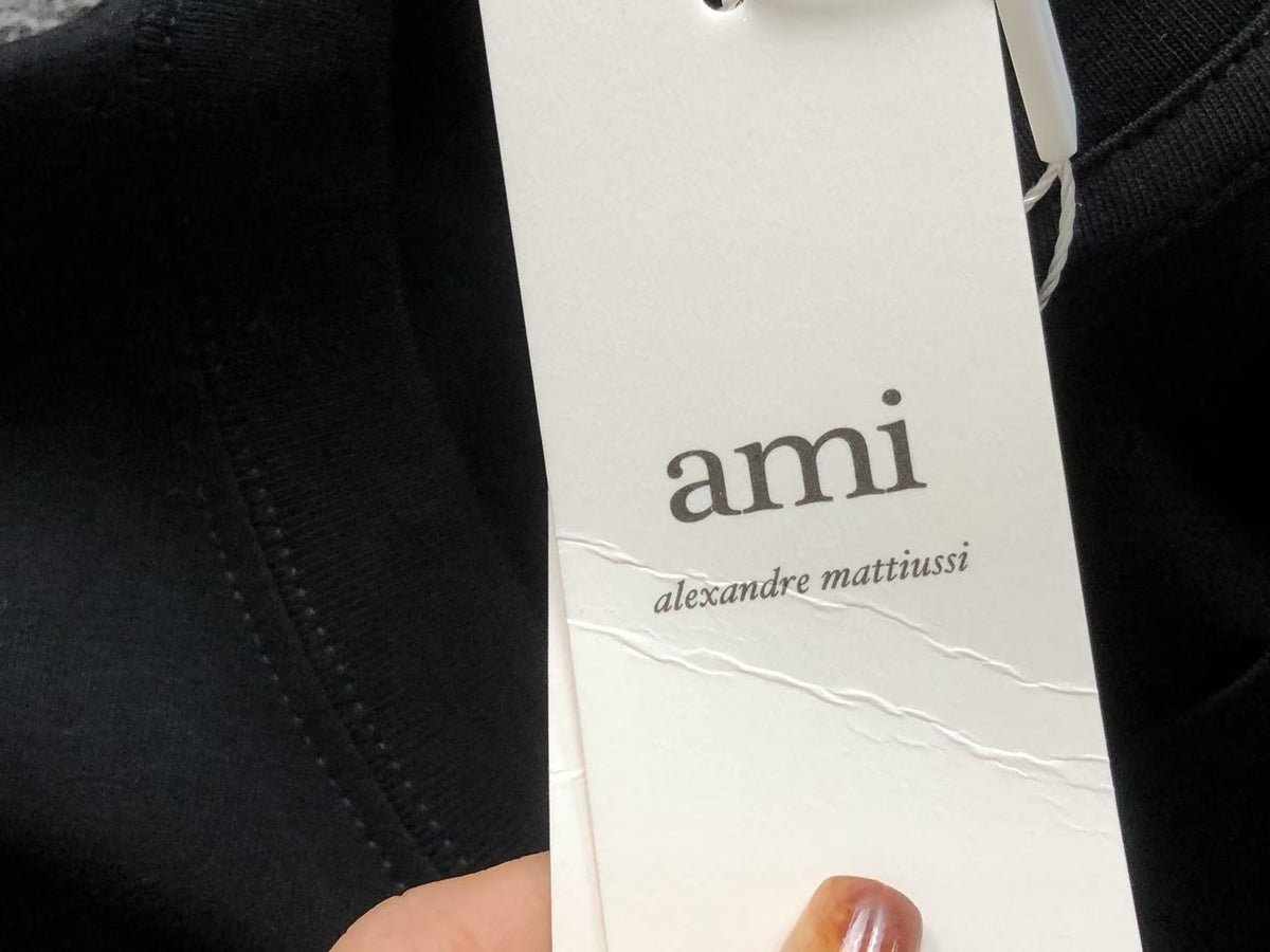 AM1 T-Shirt