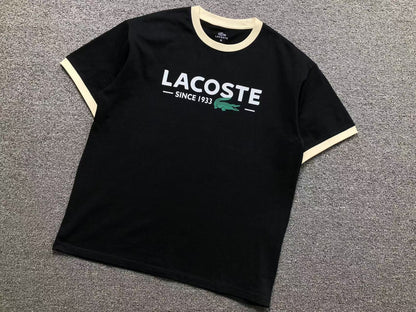 Klassisches T-Shirt
