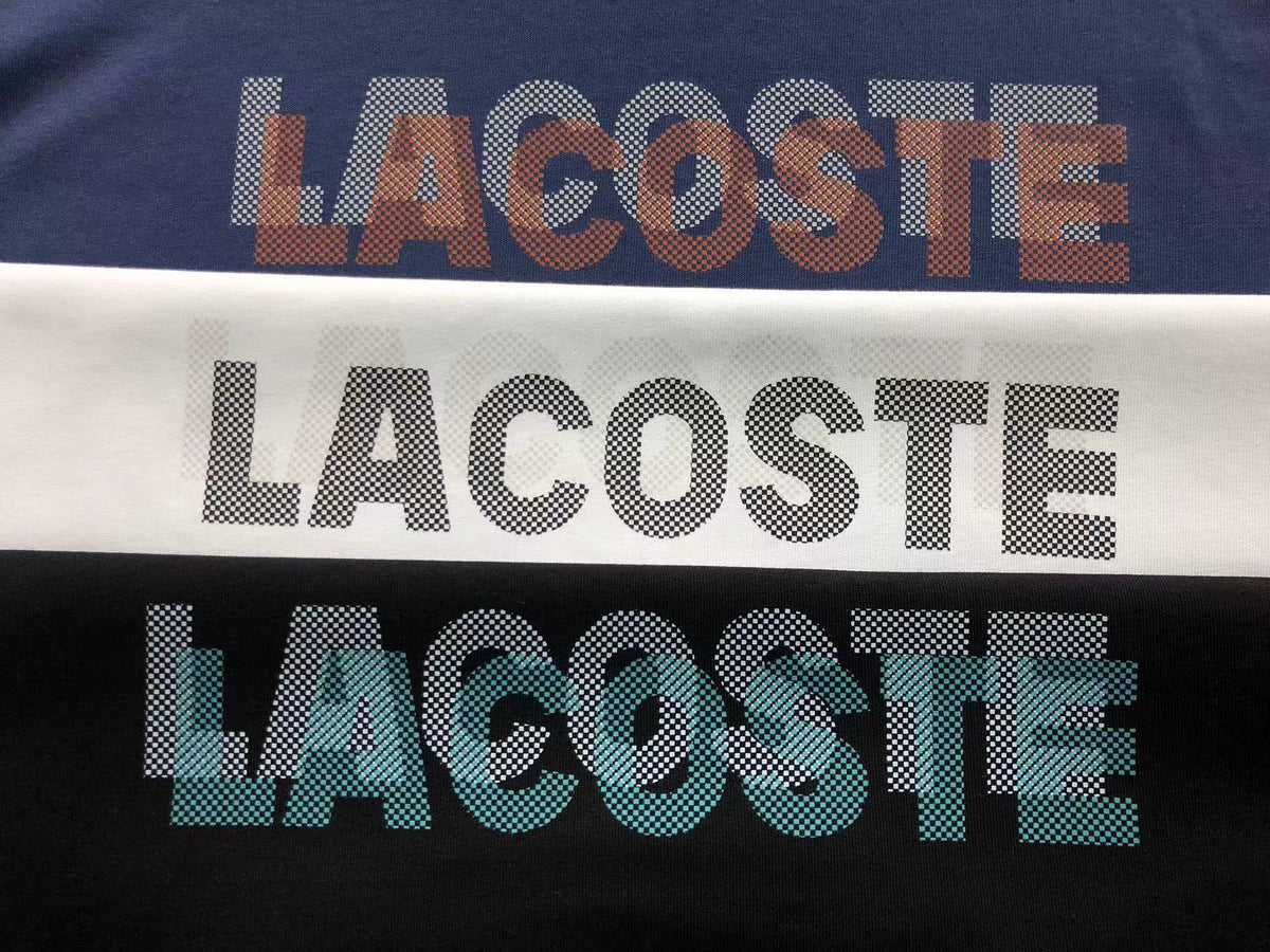Klassisches T-Shirt