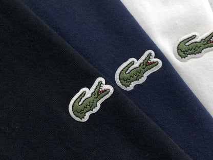 Klassisches T-Shirt