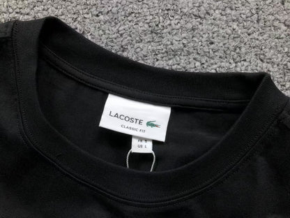 Klassisches T-Shirt