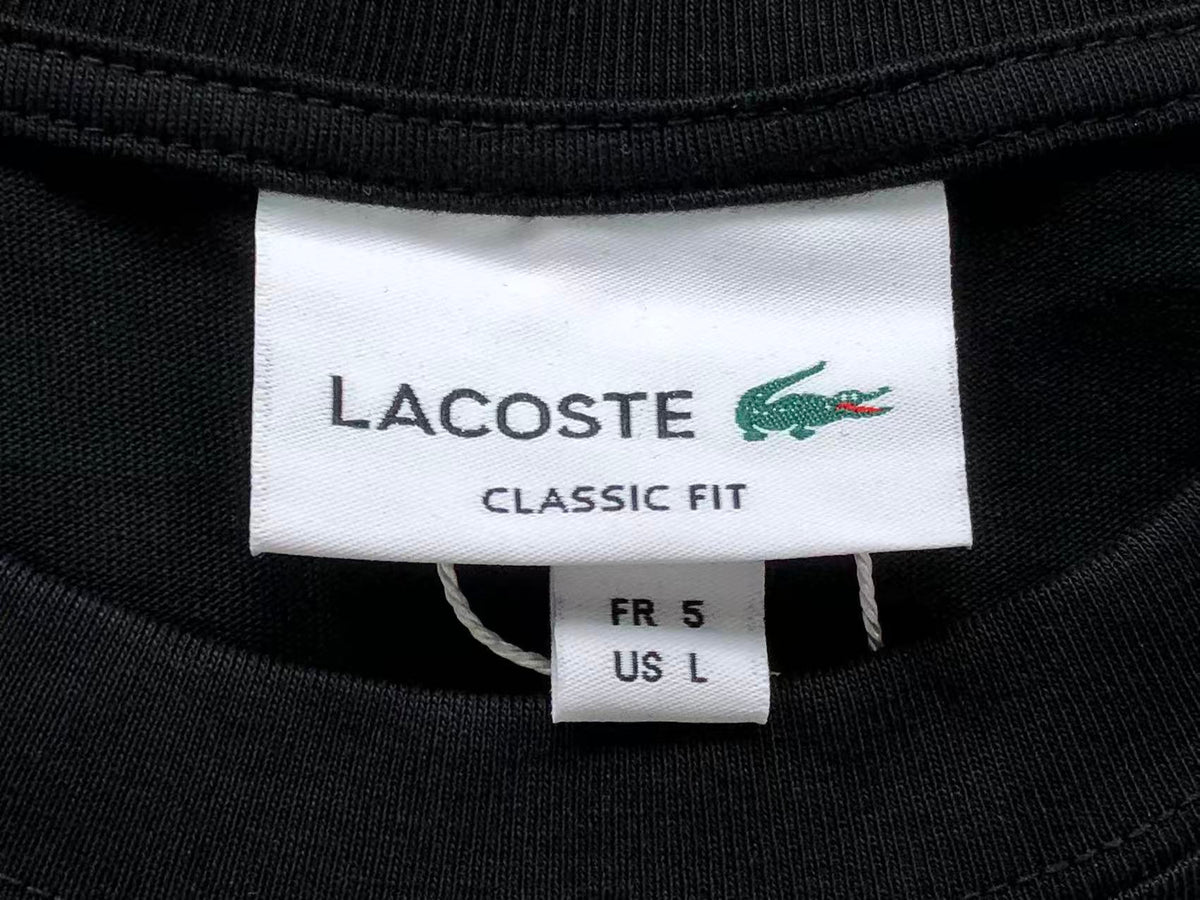 Klassisches T-Shirt