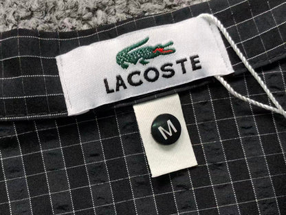 Klassisches T-Shirt