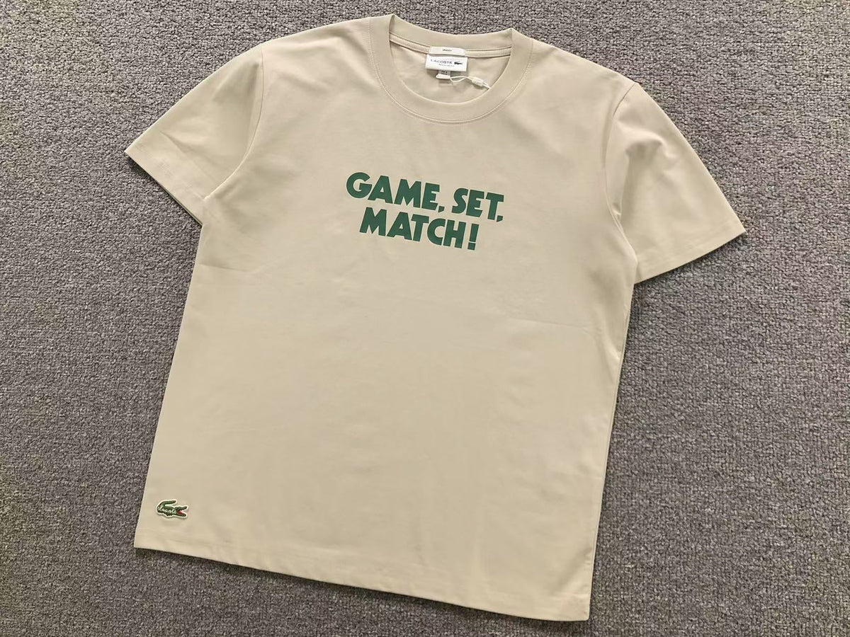 Klassisches T-Shirt