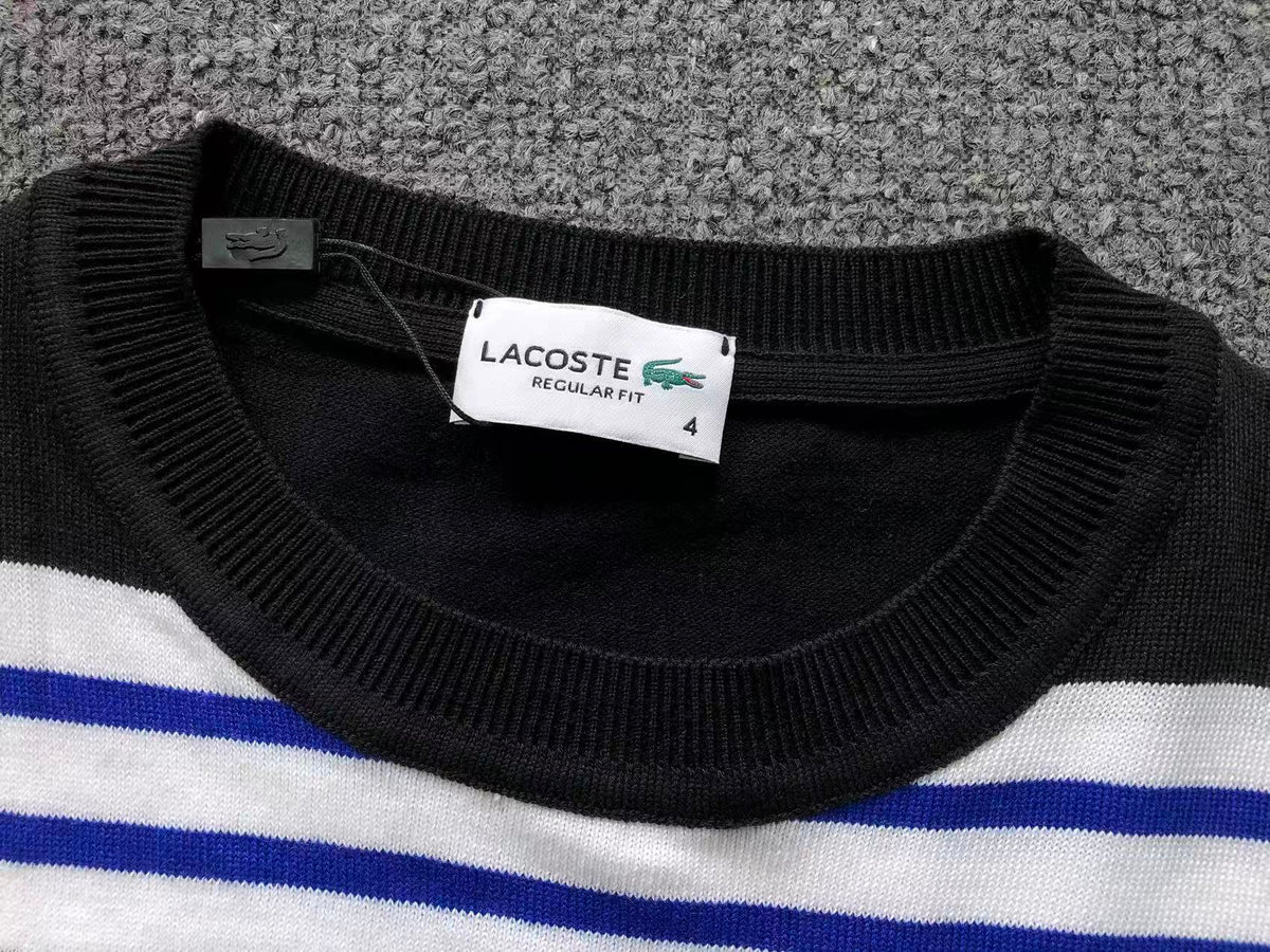 Klassisches T-Shirt