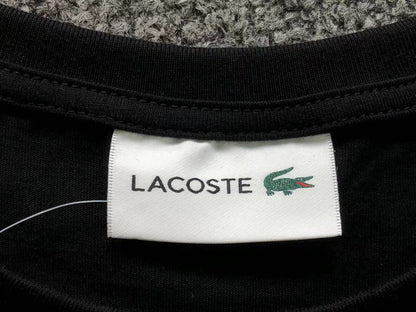 Klassisches T-Shirt