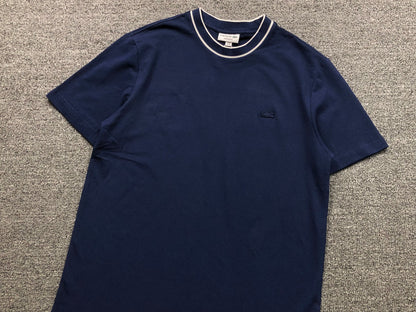 Klassisches T-Shirt