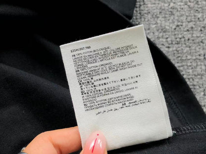 AM1 T-Shirt