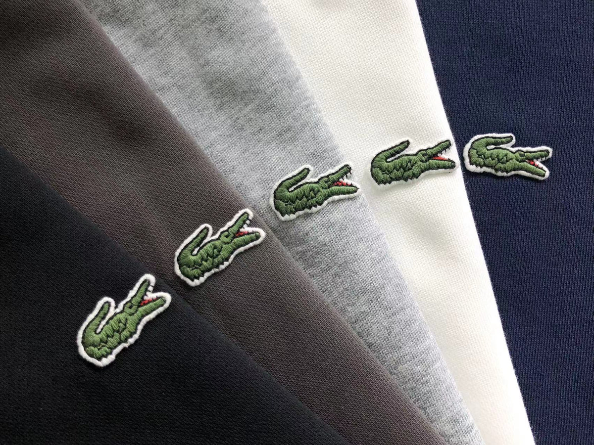 Klassischer Hoodie