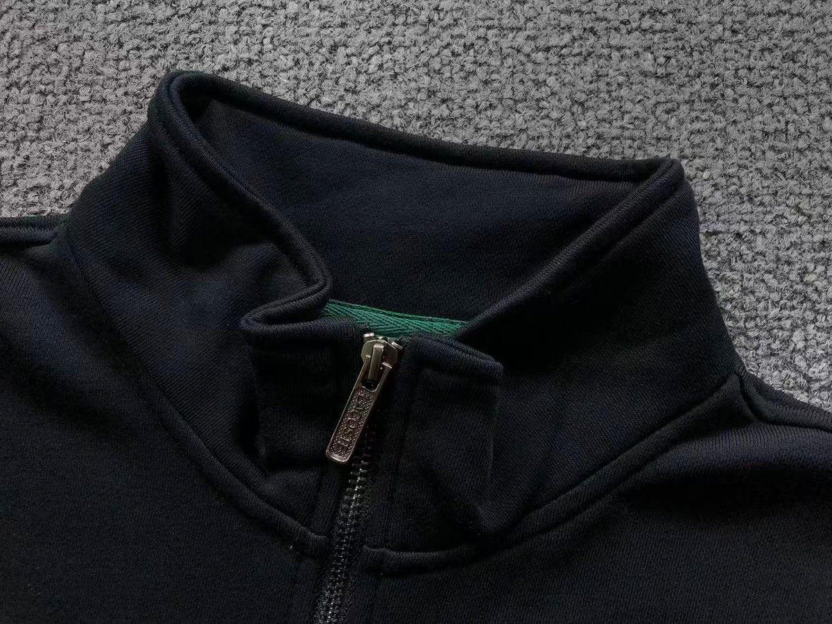Klassischer Hoodie
