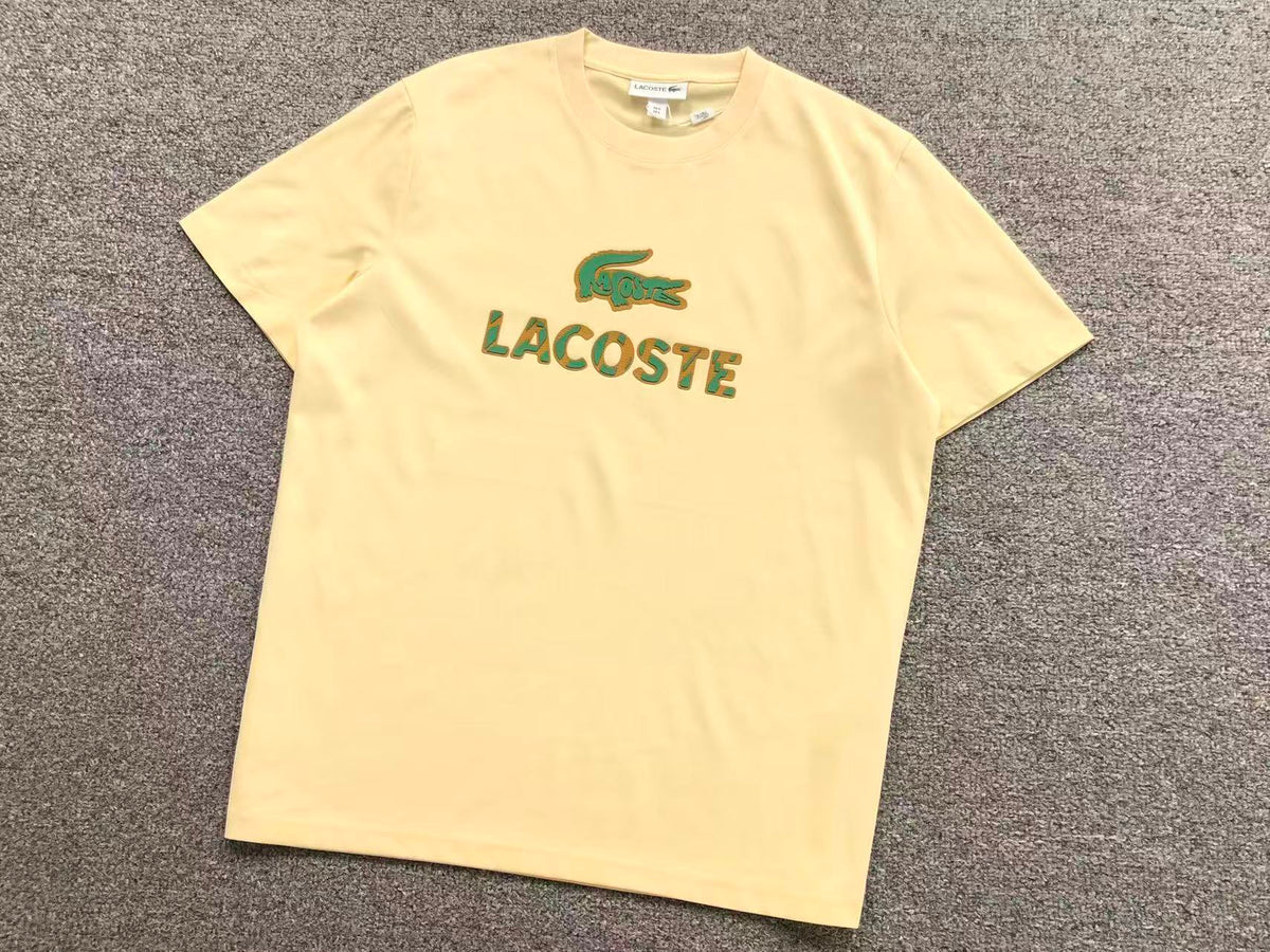Klassisches T-Shirt