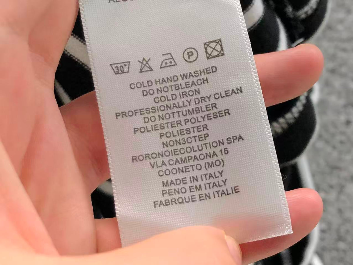 Klassisches T-Shirt
