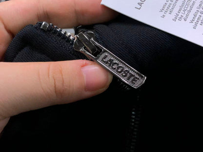 Klassischer Hoodie