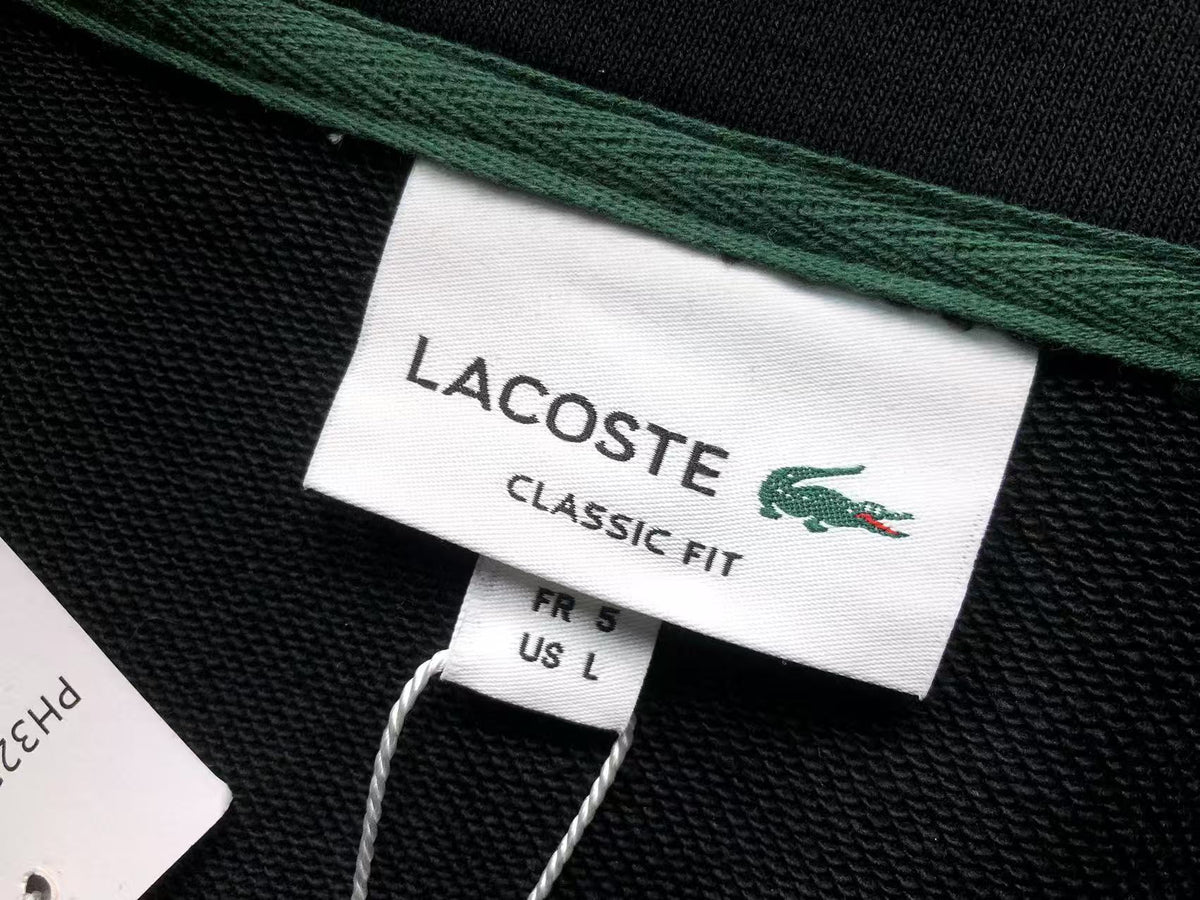 Klassischer Hoodie