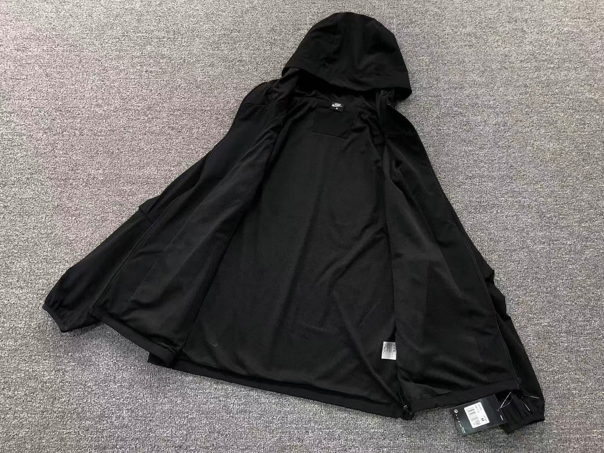 N1K Kapuzenpullover